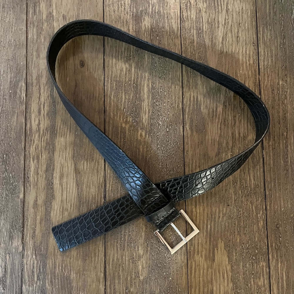 Black textured belt